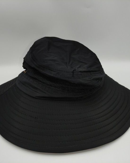 black hiking hat